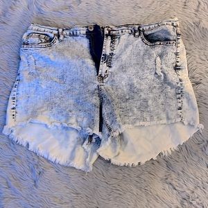 Elite Jeans- Cut-Off Shorts Size 20